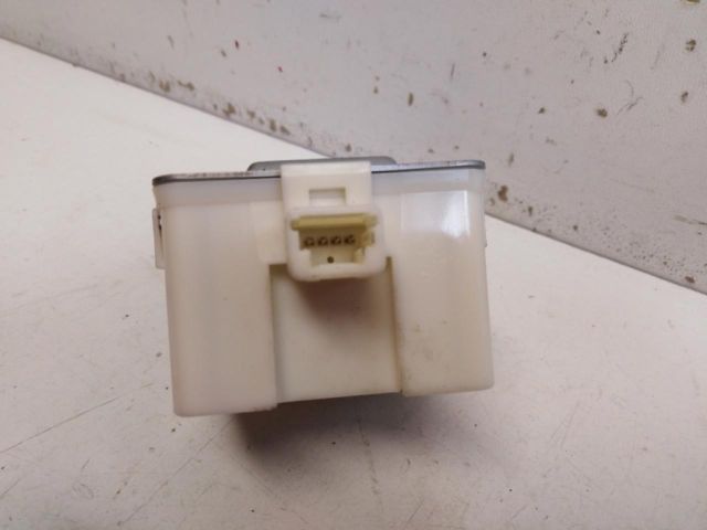 bontott MAZDA CX-3 Kulcs Nélküli Nyitás Jeladó