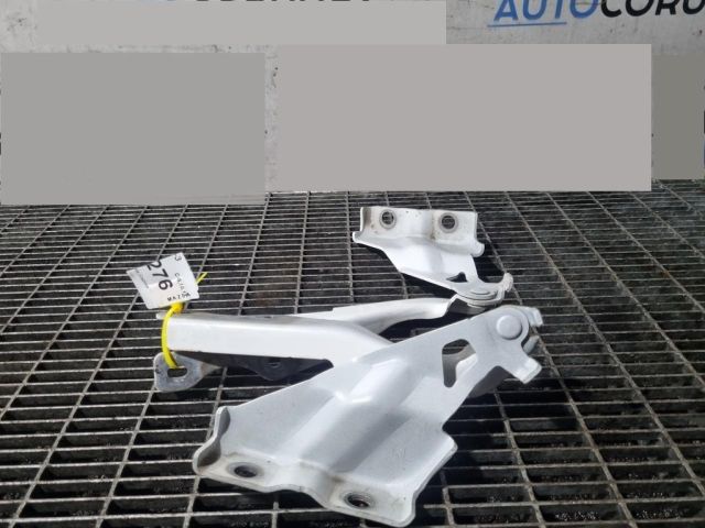 bontott MAZDA CX-3 Motorháztető Zsanér Pár