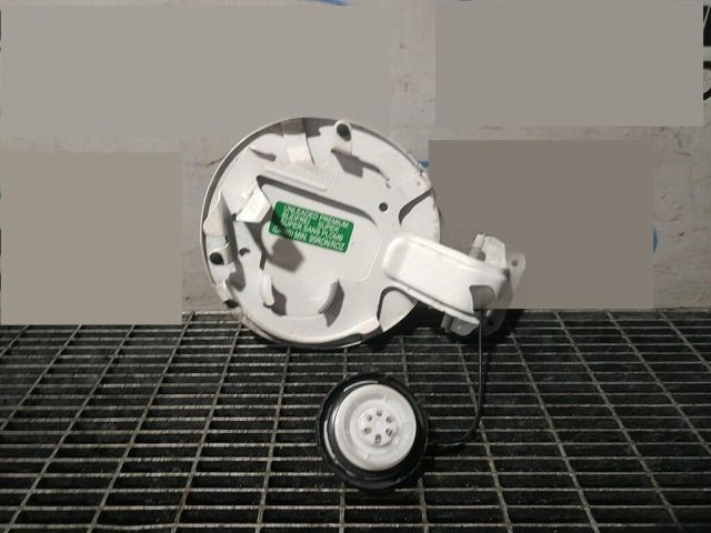 bontott MAZDA CX-3 Tankajtó