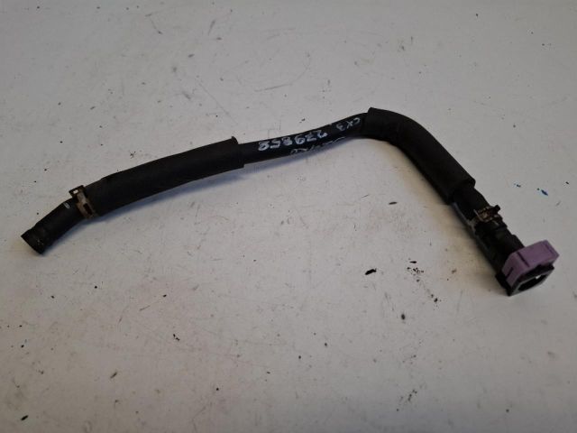 bontott MAZDA CX-3 Üzemanyagcső