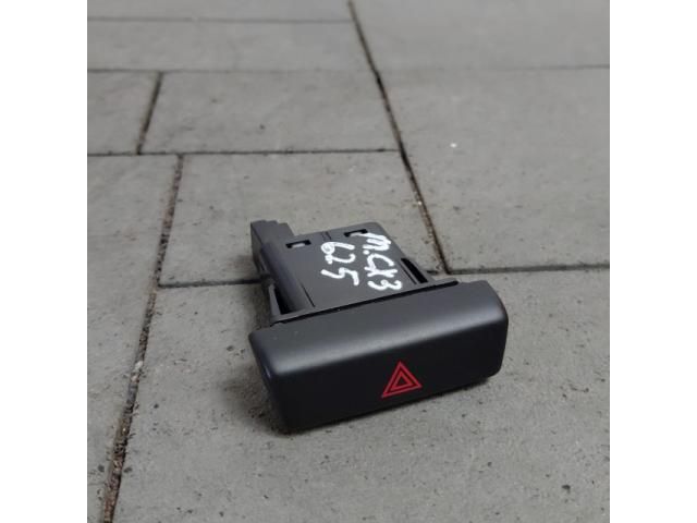 bontott MAZDA CX-3 Vészvillogó Kapcsoló