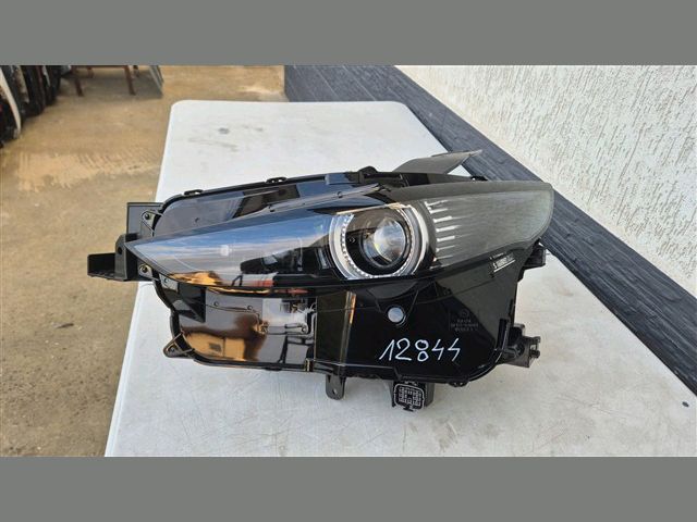 bontott MAZDA CX-30 Bal Fényszóró