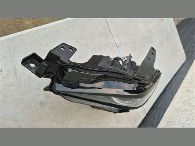 bontott MAZDA CX-30 Bal Fényszóró