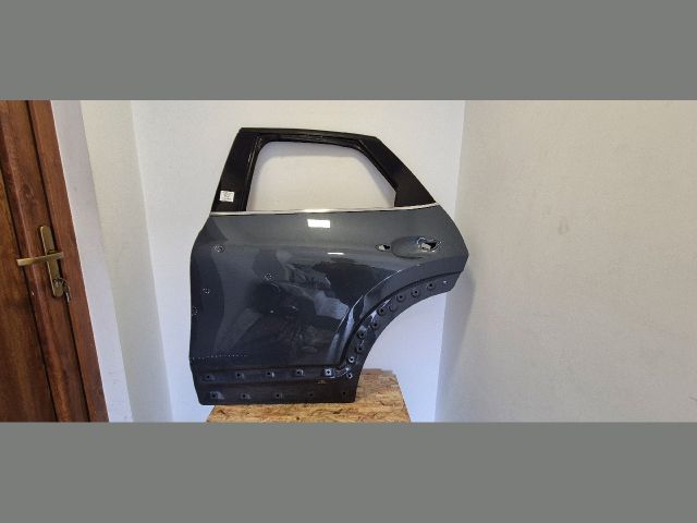 bontott MAZDA CX-30 Bal hátsó Ajtó (Üres lemez)