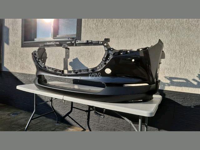 bontott MAZDA CX-30 Első Lökhárító (Részeivel)