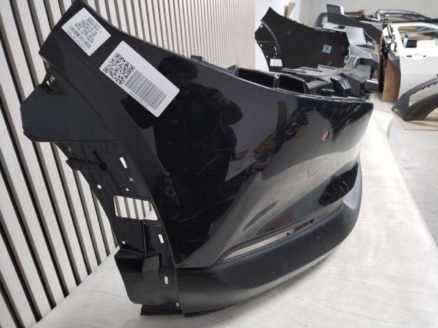 bontott MAZDA CX-30 Első Lökhárító (Üresen)