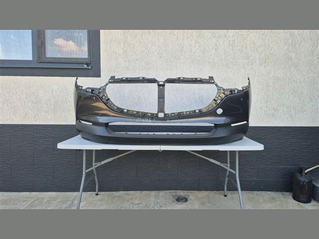 bontott MAZDA CX-30 Első Lökhárító (Üresen)