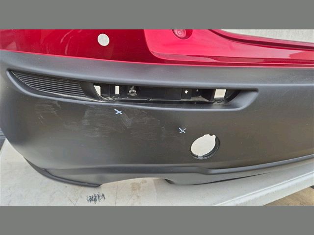 bontott MAZDA CX-30 Hátsó Lökhárító (Részeivel)