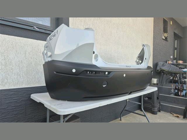 bontott MAZDA CX-30 Hátsó Lökhárító (Részeivel)