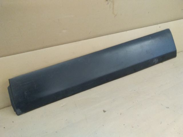 bontott MAZDA CX-30 Jobb első Ajtó Díszléc