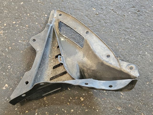 bontott MAZDA CX-30 Jobb első Lökhárító Sarok