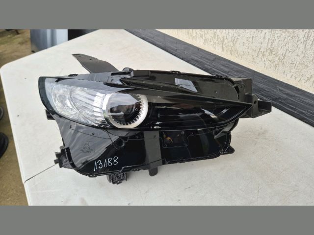 bontott MAZDA CX-30 Jobb Fényszóró