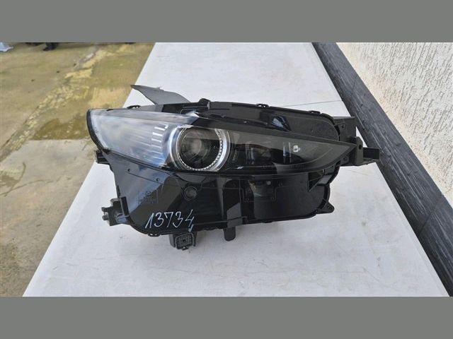 bontott MAZDA CX-30 Jobb Fényszóró