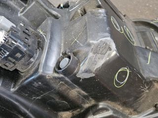 bontott MAZDA CX-30 Jobb Ledes Fényszóró