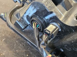 bontott MAZDA CX-30 Jobb Ledes Fényszóró