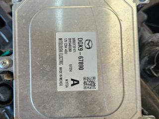 bontott MAZDA CX-30 Jobb Ledes Fényszóró