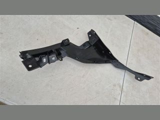 bontott MAZDA CX-30 Tartó Bak