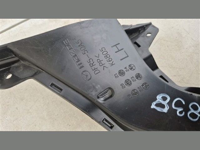 bontott MAZDA CX-30 Tartó Bak