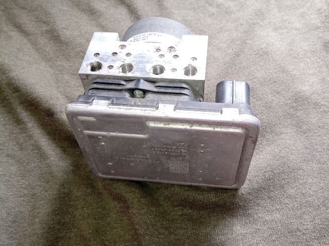 bontott MAZDA CX-5 ABS Kocka