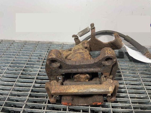 bontott MAZDA CX-5 Bal hátsó Féknyereg Munkahengerrel