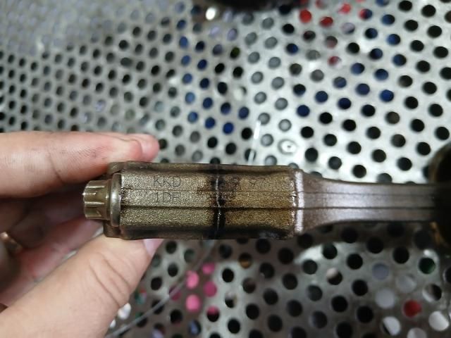 bontott MAZDA CX-5 Dugattyú