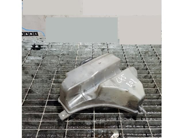 bontott MAZDA CX-5 Kiegyenlítő Tartály