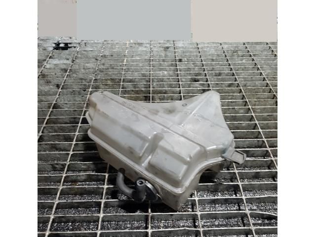 bontott MAZDA CX-5 Kiegyenlítő Tartály