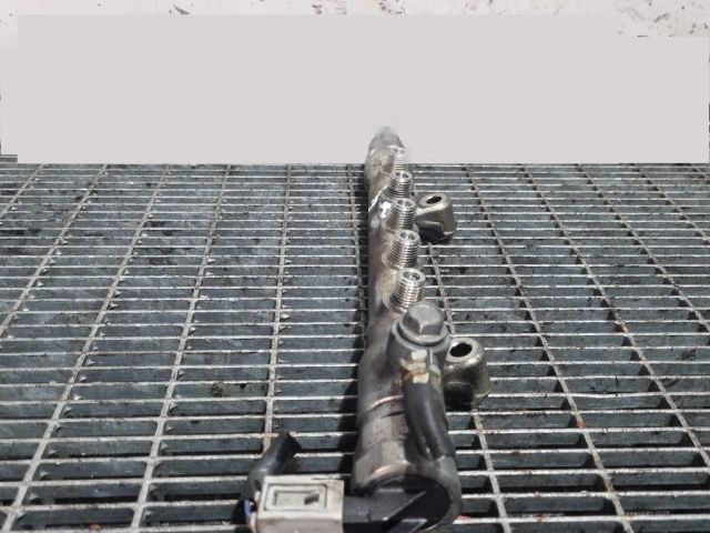 bontott MAZDA CX-5 Közösnyomócső