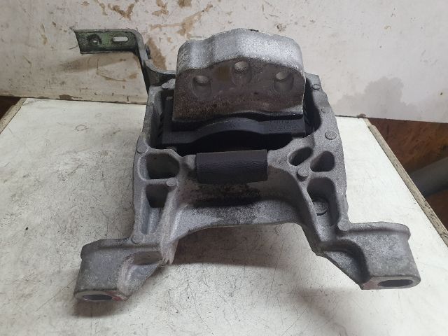 bontott MAZDA CX-5 Motor Tartó Bak (Fém)