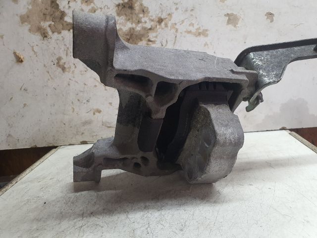 bontott MAZDA CX-5 Motor Tartó Bak (Fém)