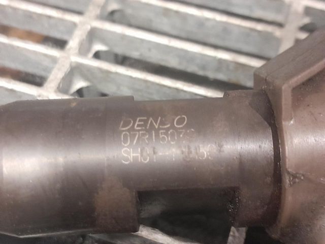 bontott MAZDA CX-5 Porlasztó (1 db)