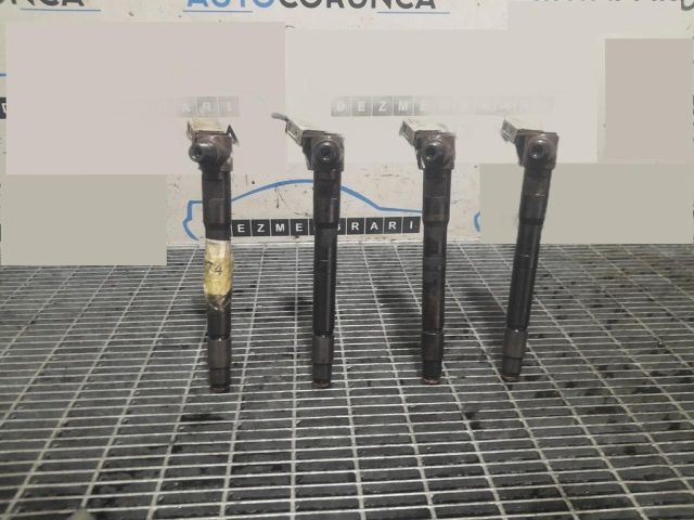 bontott MAZDA CX-5 Porlasztó (1 db)