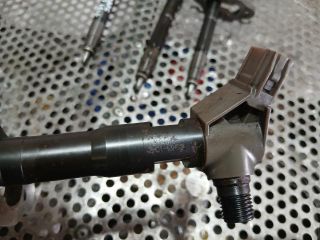 bontott MAZDA CX-5 Porlasztó (1 db)