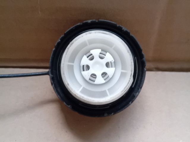 bontott MAZDA CX-5 Tanksapka