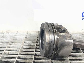 bontott MAZDA CX-5 Dugattyú