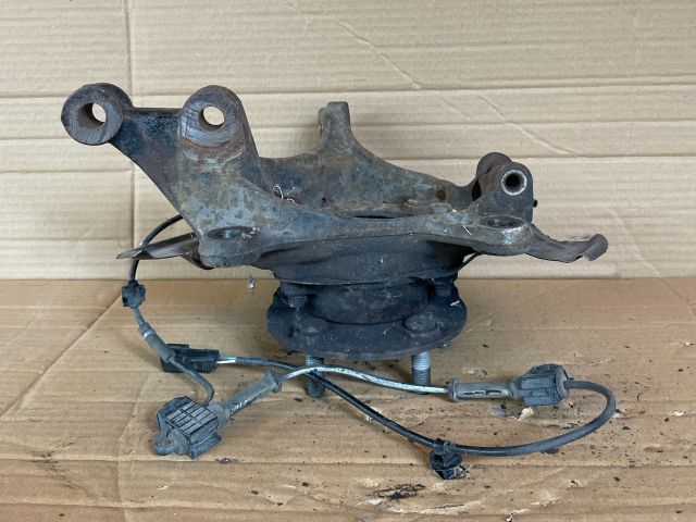 bontott MAZDA CX-5 Jobb első Csonkállvány Kerékaggyal