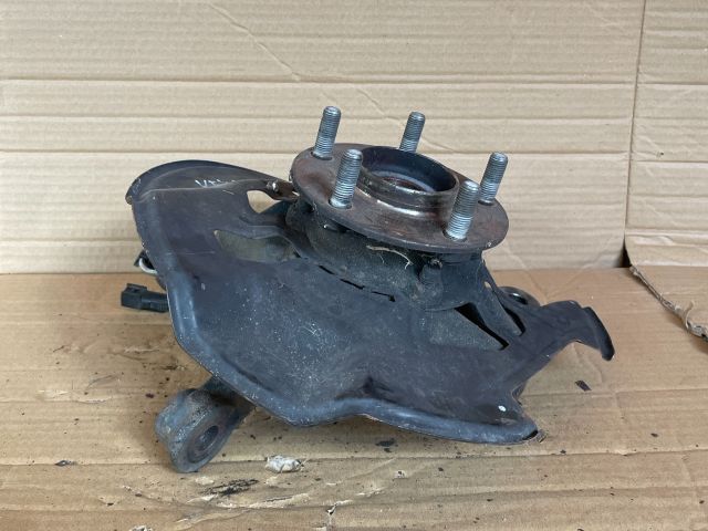 bontott MAZDA CX-5 Jobb első Csonkállvány Kerékaggyal