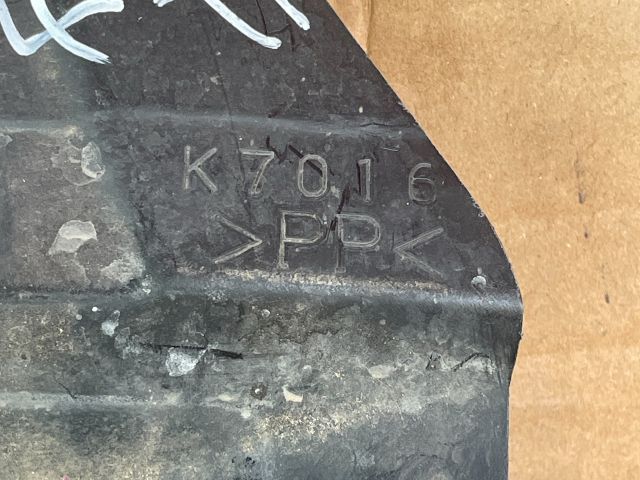 bontott MAZDA CX-5 Jobb Motorburkolat