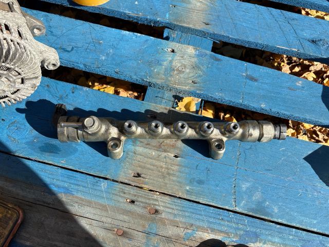 bontott MAZDA CX-5 Közösnyomócső