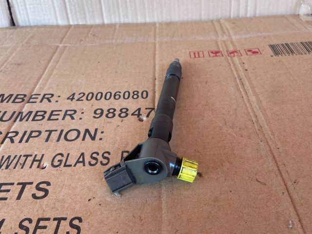 bontott MAZDA CX-5 Porlasztó (1 db)