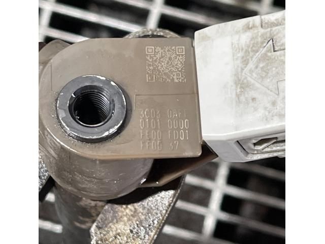 bontott MAZDA CX-5 Porlasztó (1 db)