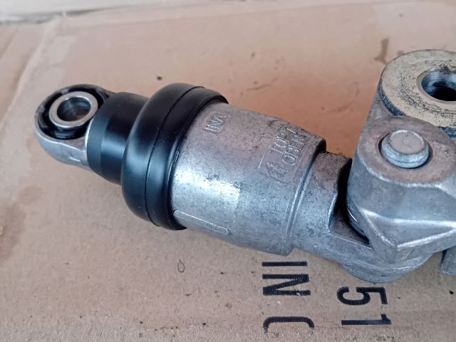 bontott MAZDA CX-5 Szíjfeszítő Görgő