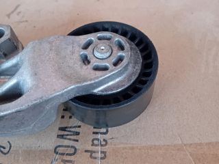 bontott MAZDA CX-5 Szíjfeszítő Görgő