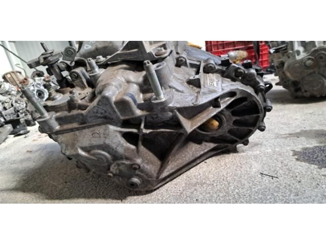 bontott MAZDA CX-5 Váltó (Mechanikus)