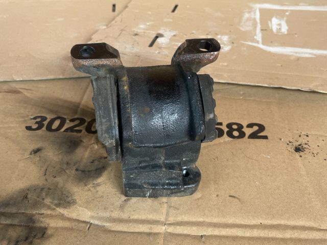 bontott MAZDA CX-5 Váltó Tartó Bak (Pozíciófüggetlen)