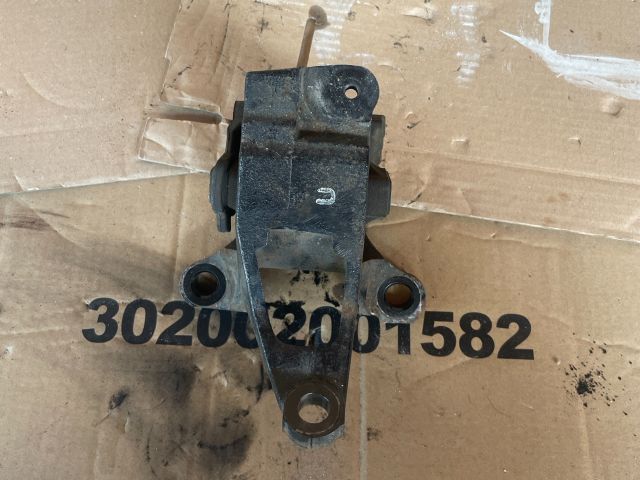 bontott MAZDA CX-5 Váltó Tartó Bak (Pozíciófüggetlen)