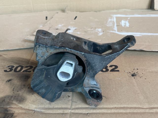 bontott MAZDA CX-5 Váltó Tartó Bak (Pozíciófüggetlen)