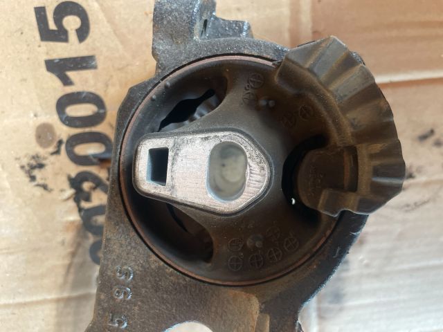 bontott MAZDA CX-5 Váltó Tartó Bak (Pozíciófüggetlen)