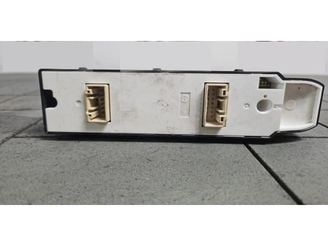 bontott MAZDA CX-5 Ablakemelő Kapcsoló Négyes / Kettes