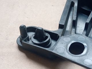 bontott MAZDA CX-5 Ablakmosó Tartály Tartó